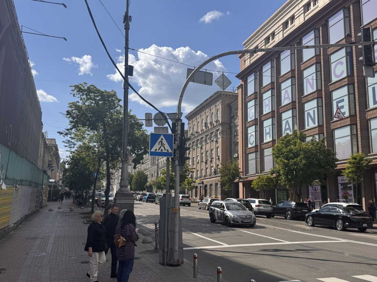 Аренда офиса 900 м², Богдана Хмельницкого ул., 3