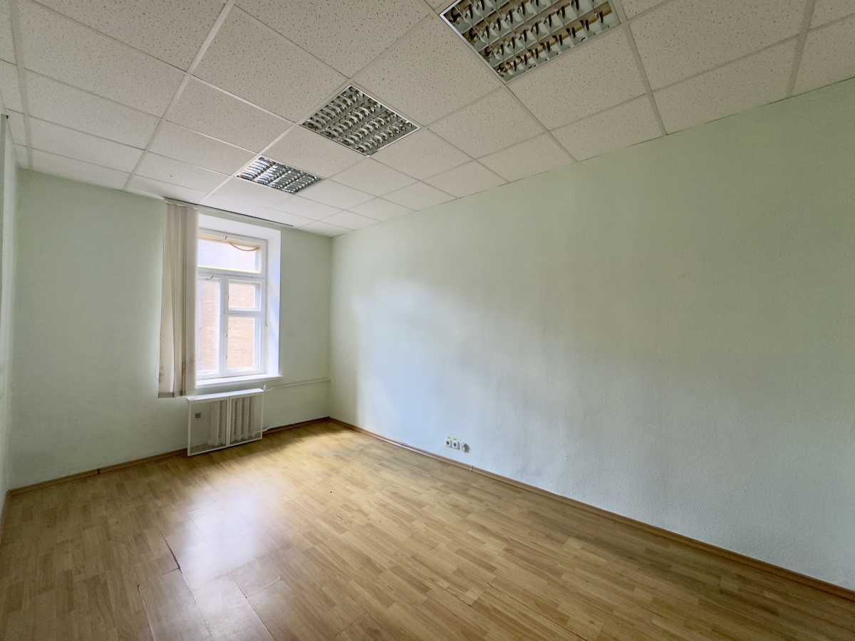 Аренда офиса 900 м², Богдана Хмельницкого ул., 3