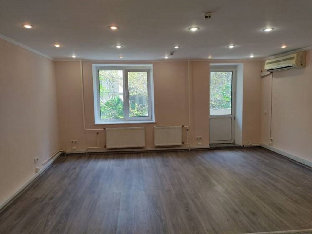 Оренда офісу 43 м², Фроловська вул., 3/36