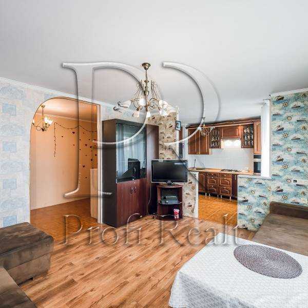 Продажа 3-комнатной квартиры 70 м², Симиренко ул., 2/19