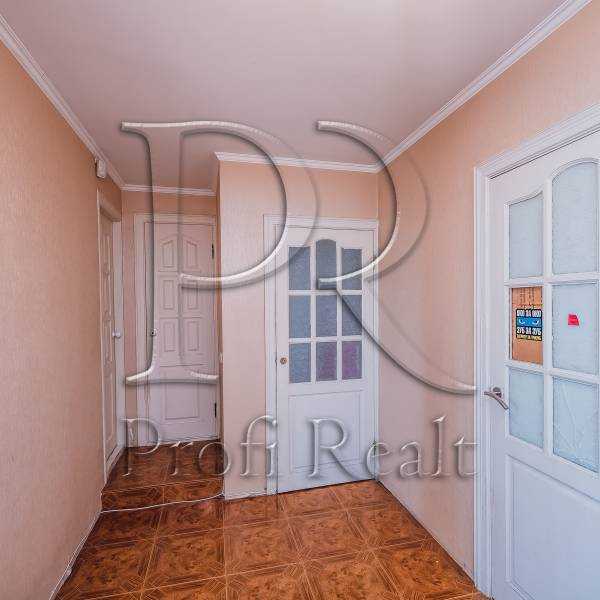 Продажа 3-комнатной квартиры 70 м², Симиренко ул., 2/19