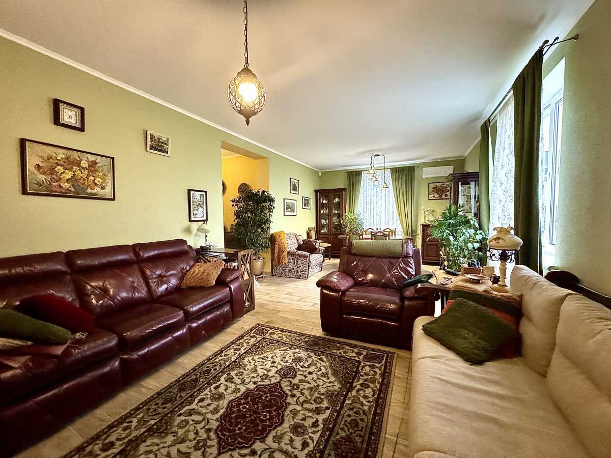 Продаж будинку 160 м², Лугова