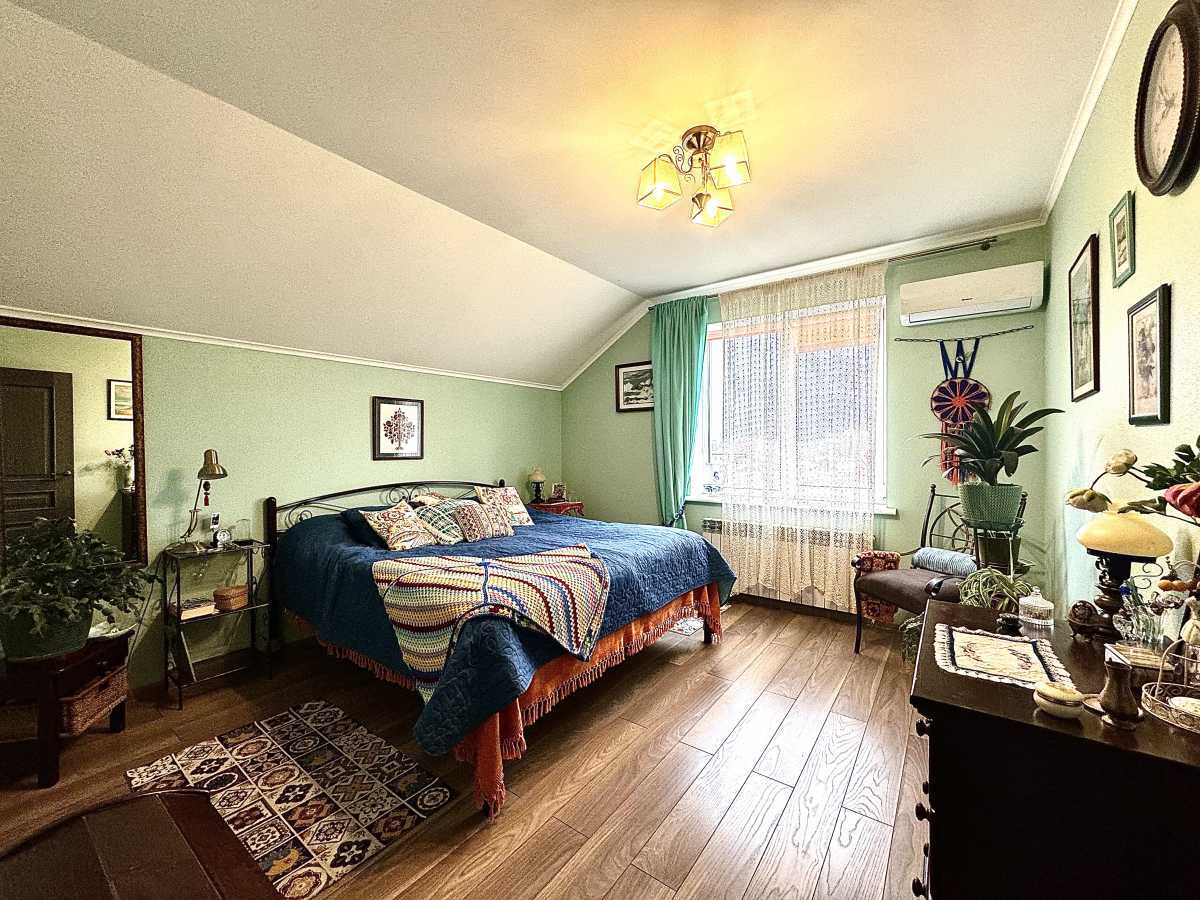 Продаж будинку 160 м², Лугова