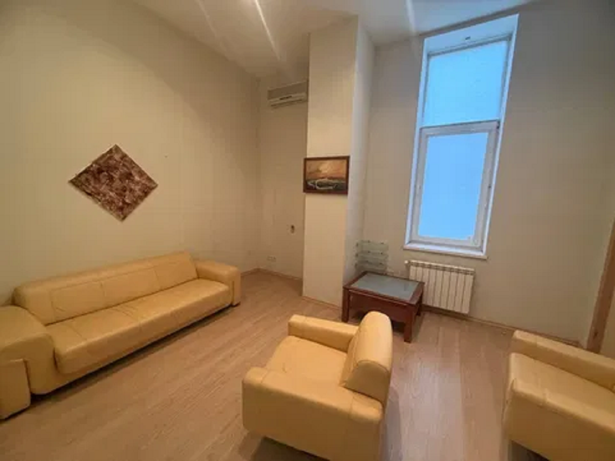 Аренда офиса 160 м², Хорива ул., 39-41