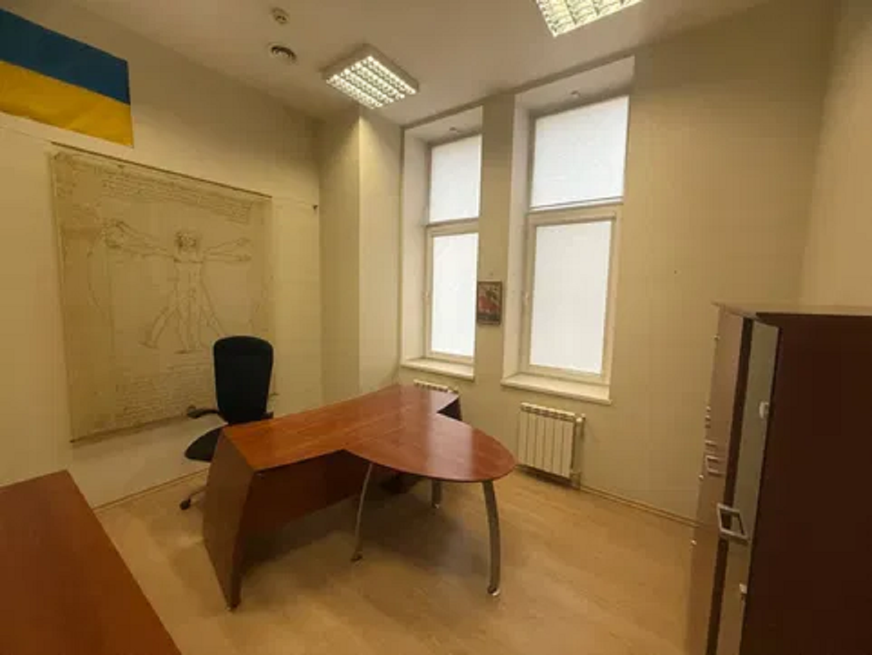 Аренда офиса 160 м², Хорива ул., 39-41