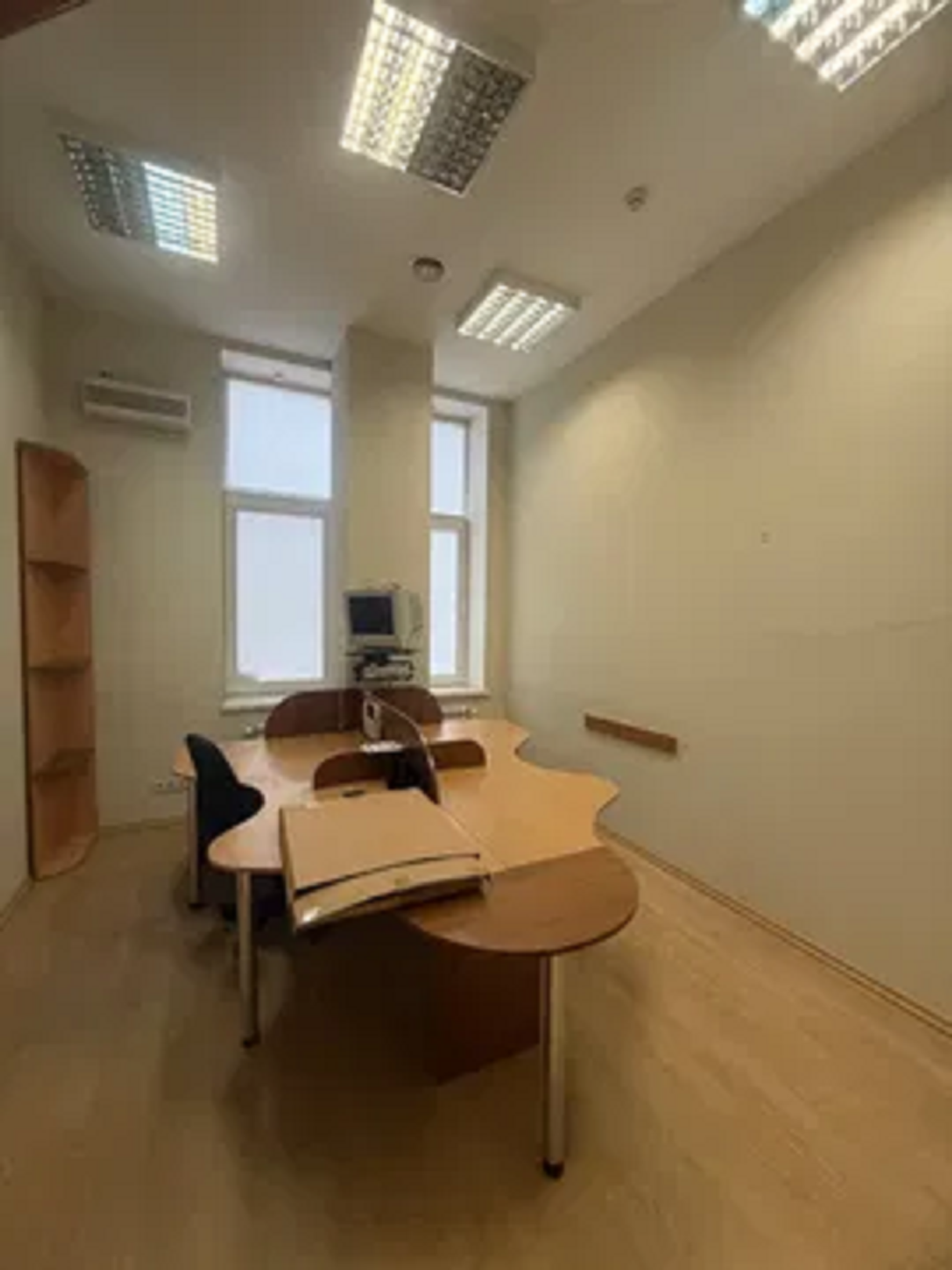 Аренда офиса 160 м², Хорива ул., 39-41