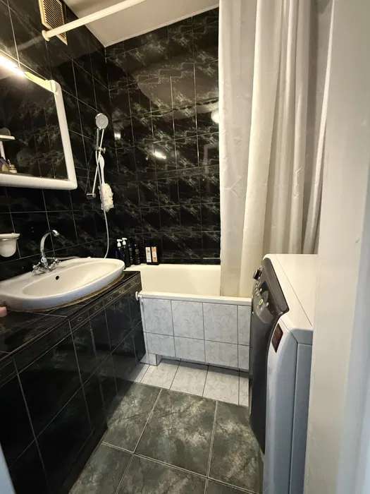 Продажа 2-комнатной квартиры 51 м², Озерная ул., 14