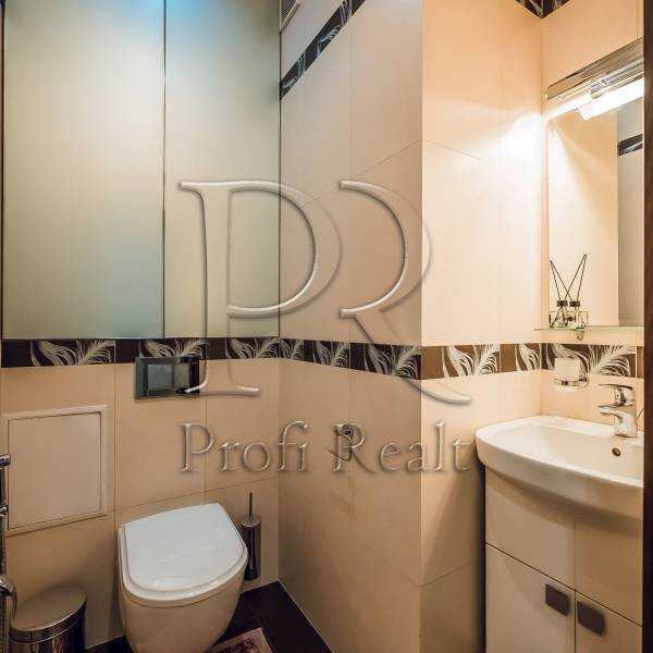 Продажа 3-комнатной квартиры 110 м², Науки просп., 30