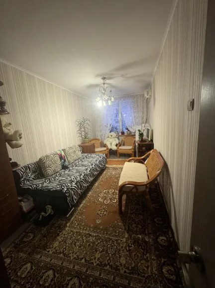 Продаж 2-кімнатної квартири 45 м², Романа Атаманюка вул.
