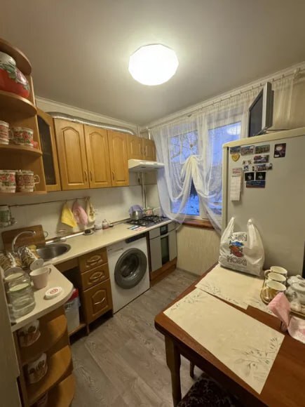 Продаж 2-кімнатної квартири 45 м², Романа Атаманюка вул.