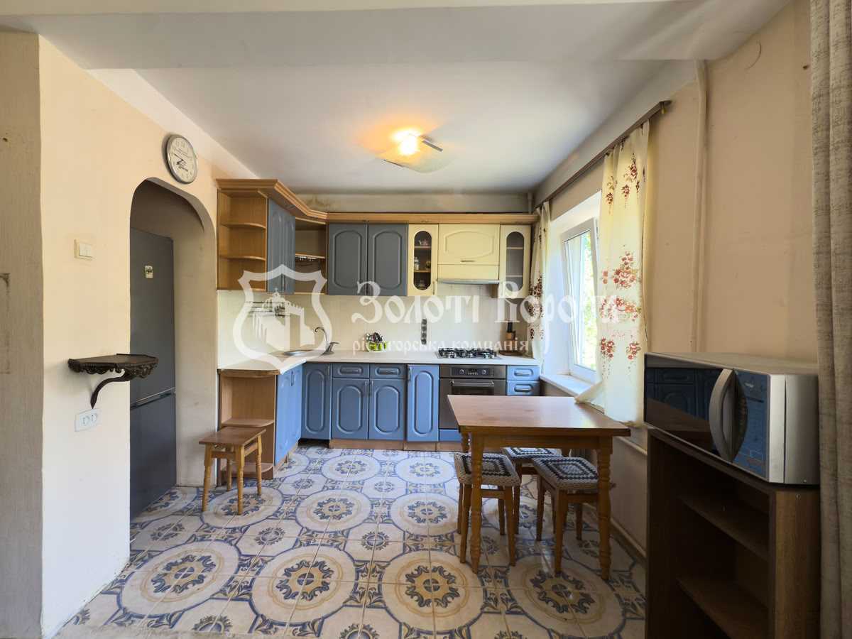 Продаж 2-кімнатної квартири 40 м², Перова бул., 22