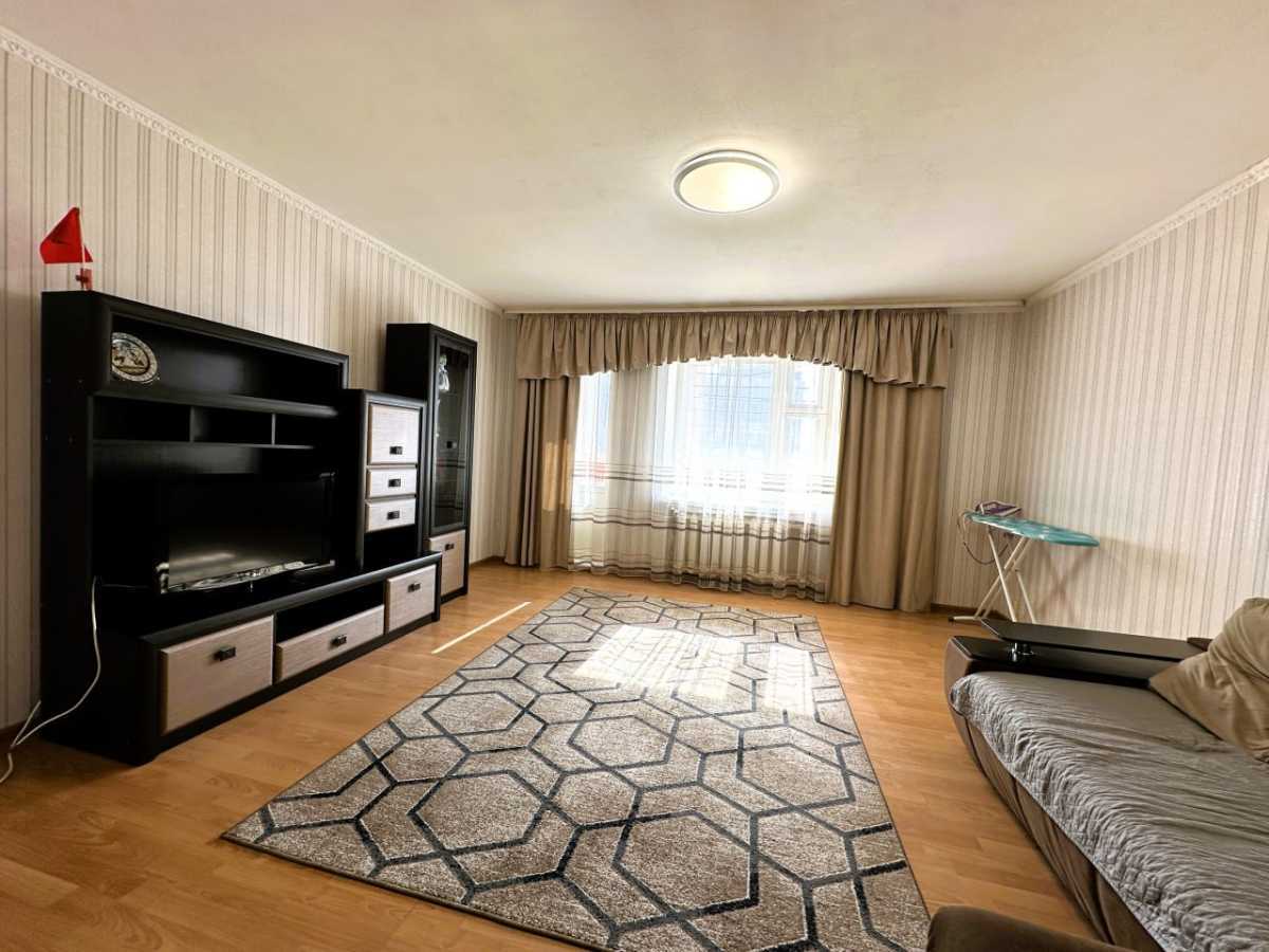 Оренда 3-кімнатної квартири 100 м², Декабристів вул., 12/37