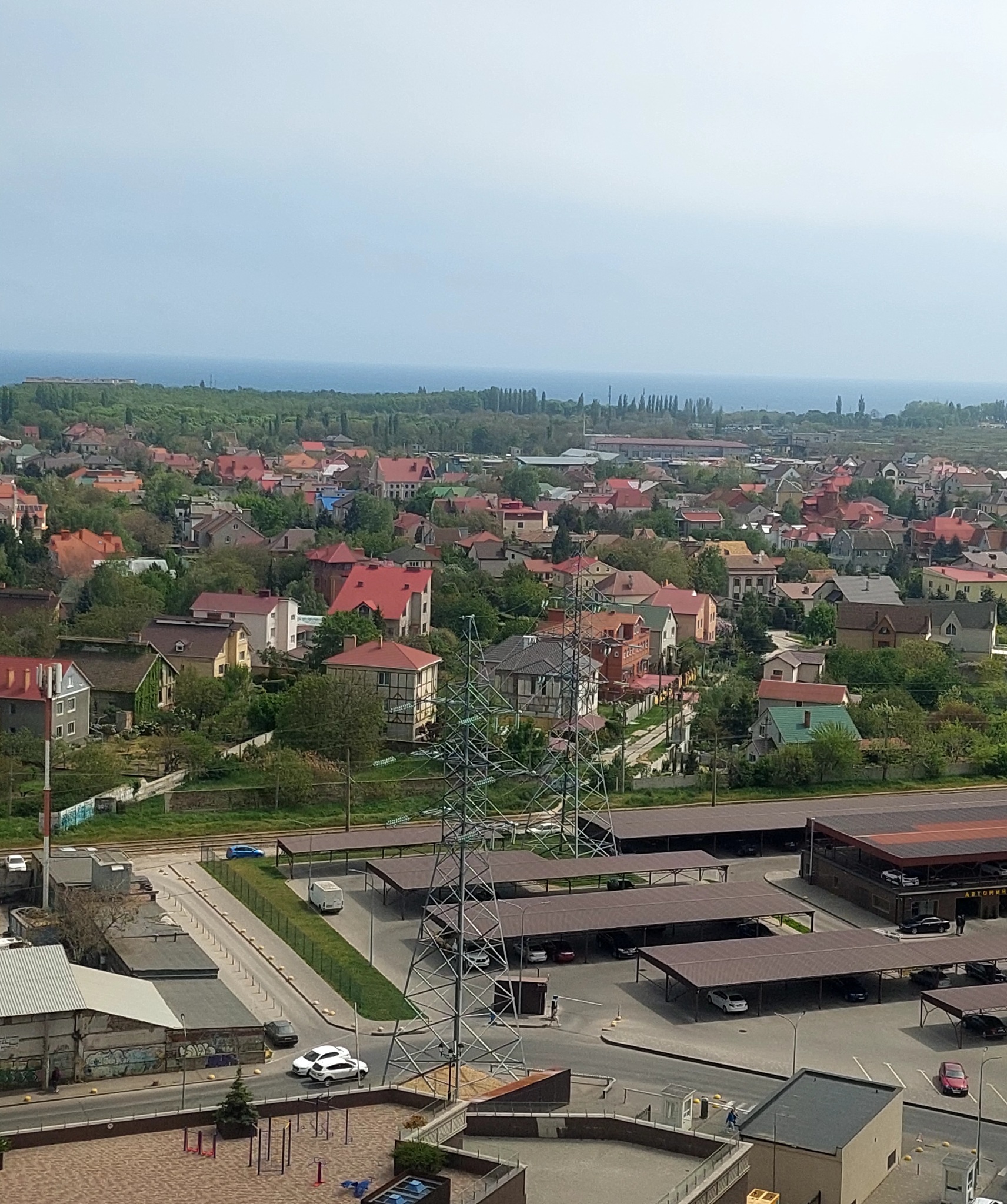Продажа 2-комнатной квартиры 92 м², Жемчужная ул., 3