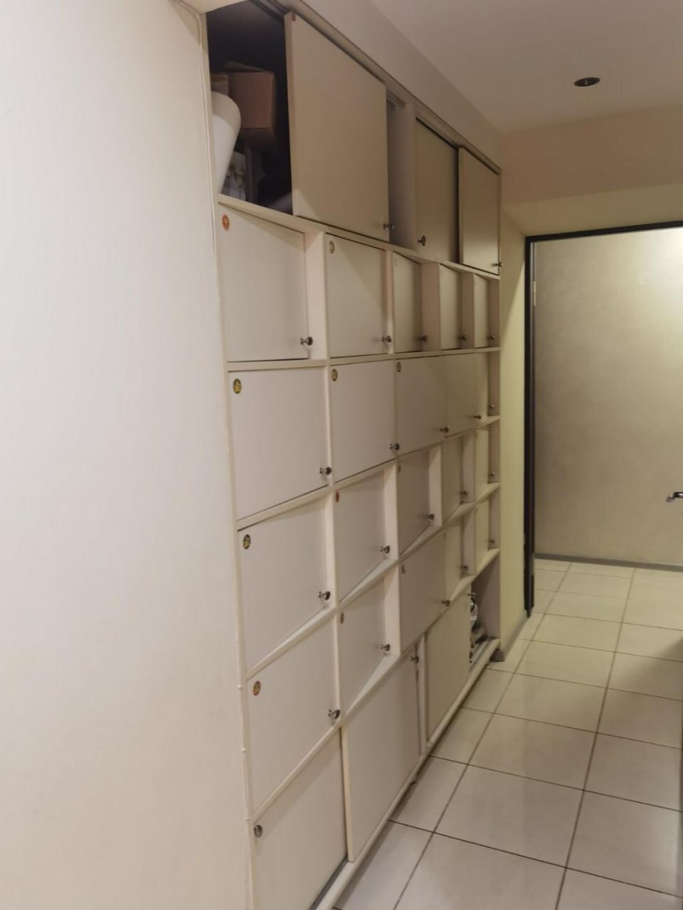 Продаж комерції 126 м², Богдана Хмельницького просп., 11