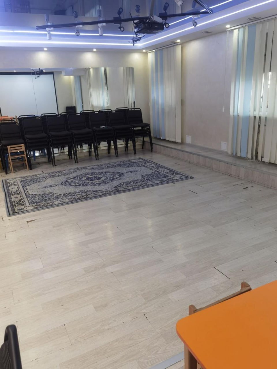 Продаж комерції 126 м², Богдана Хмельницького просп., 11