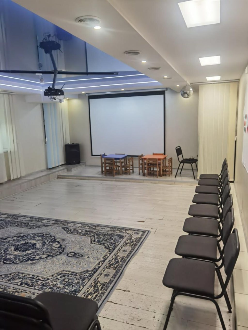 Продаж комерції 126 м², Богдана Хмельницького просп., 11