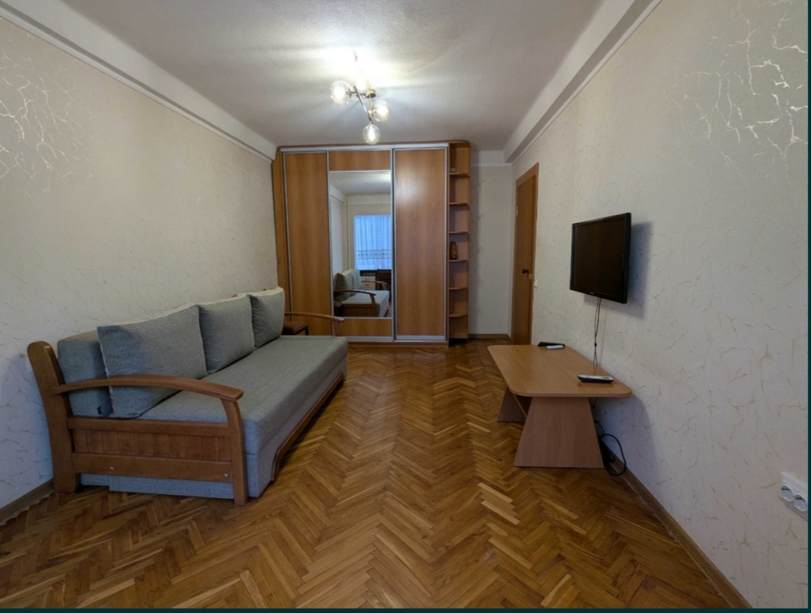 Оренда 1-кімнатної квартири 31 м², Ентузіастів вул., 33