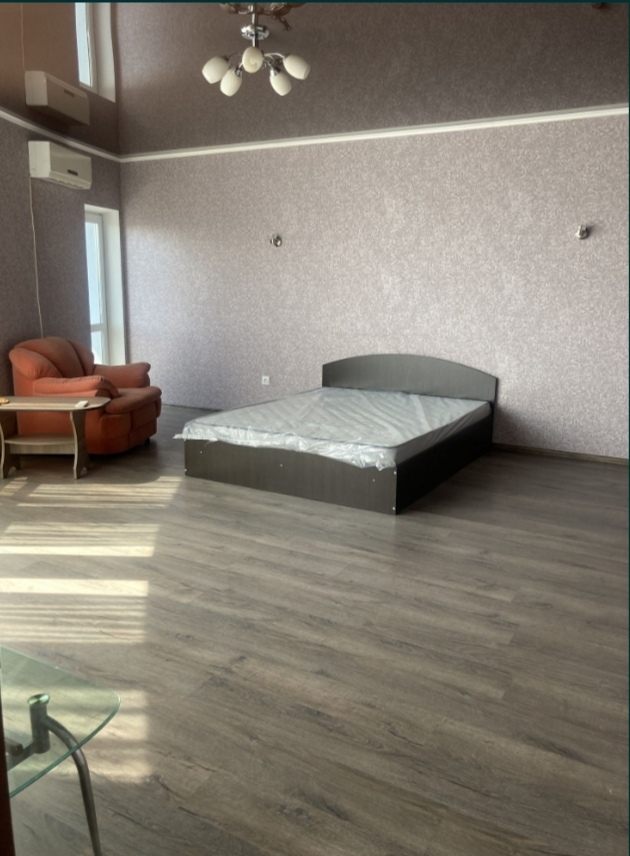 Оренда 1-кімнатної квартири 46 м², Соборності просп., 30