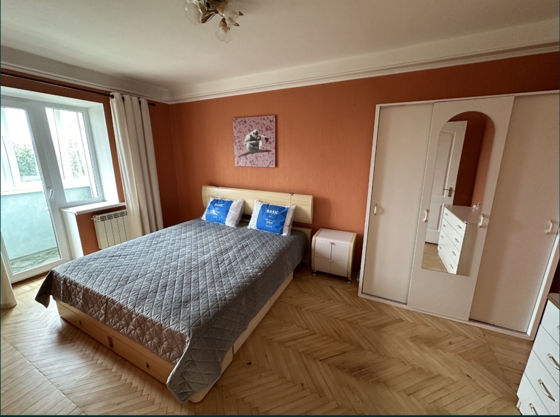 Оренда 2-кімнатної квартири 45 м², Русанівська наб., 4
