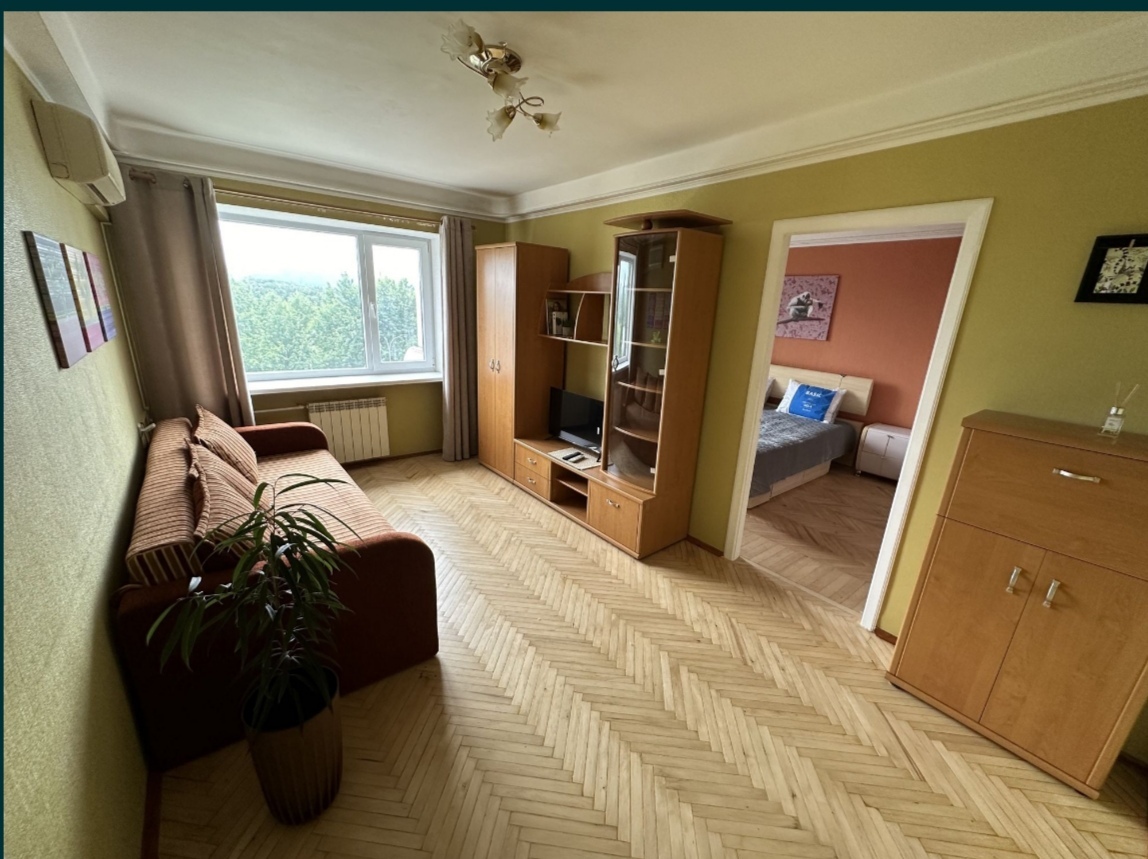 Оренда 2-кімнатної квартири 45 м², Русанівська наб., 4