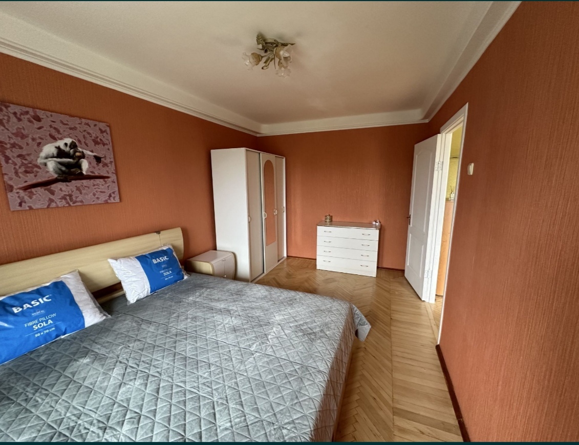 Оренда 2-кімнатної квартири 45 м², Русанівська наб., 4