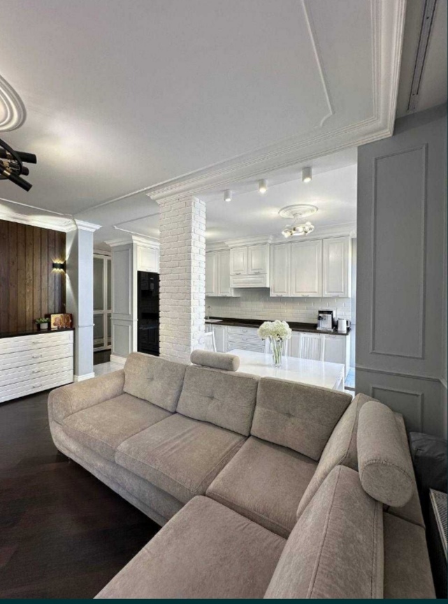 Продажа 3-комнатной квартиры 89 м², Регенераторная ул., 4, КОРПУС 6