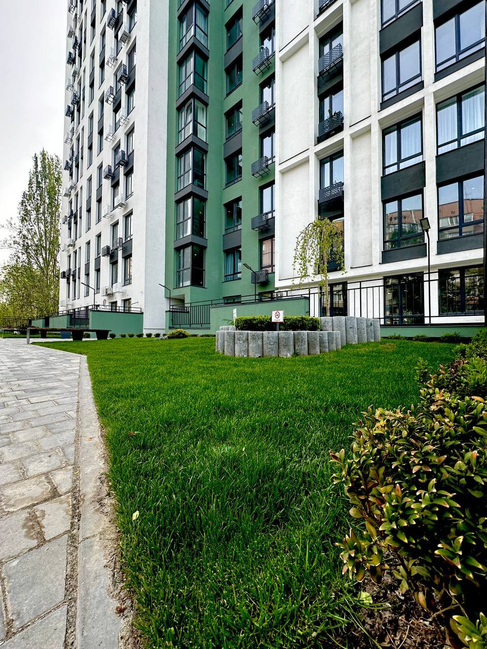 Продажа 2-комнатной квартиры 47 м², Космическая ул.
