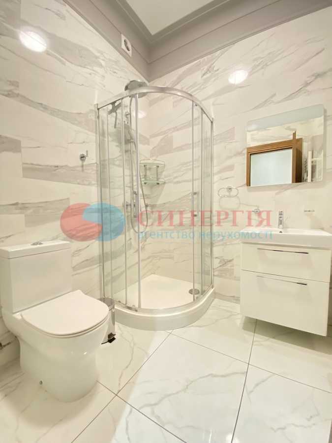 Оренда 3-кімнатної квартири 155 м², Кловський узвіз, 7А