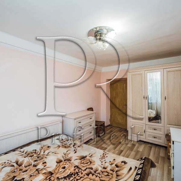 Продажа 3-комнатной квартиры 60 м², Борщаговская ул., 99