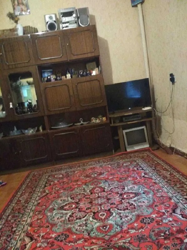 Продаж 2-кімнатної квартири 65 м², Столбовая вул.