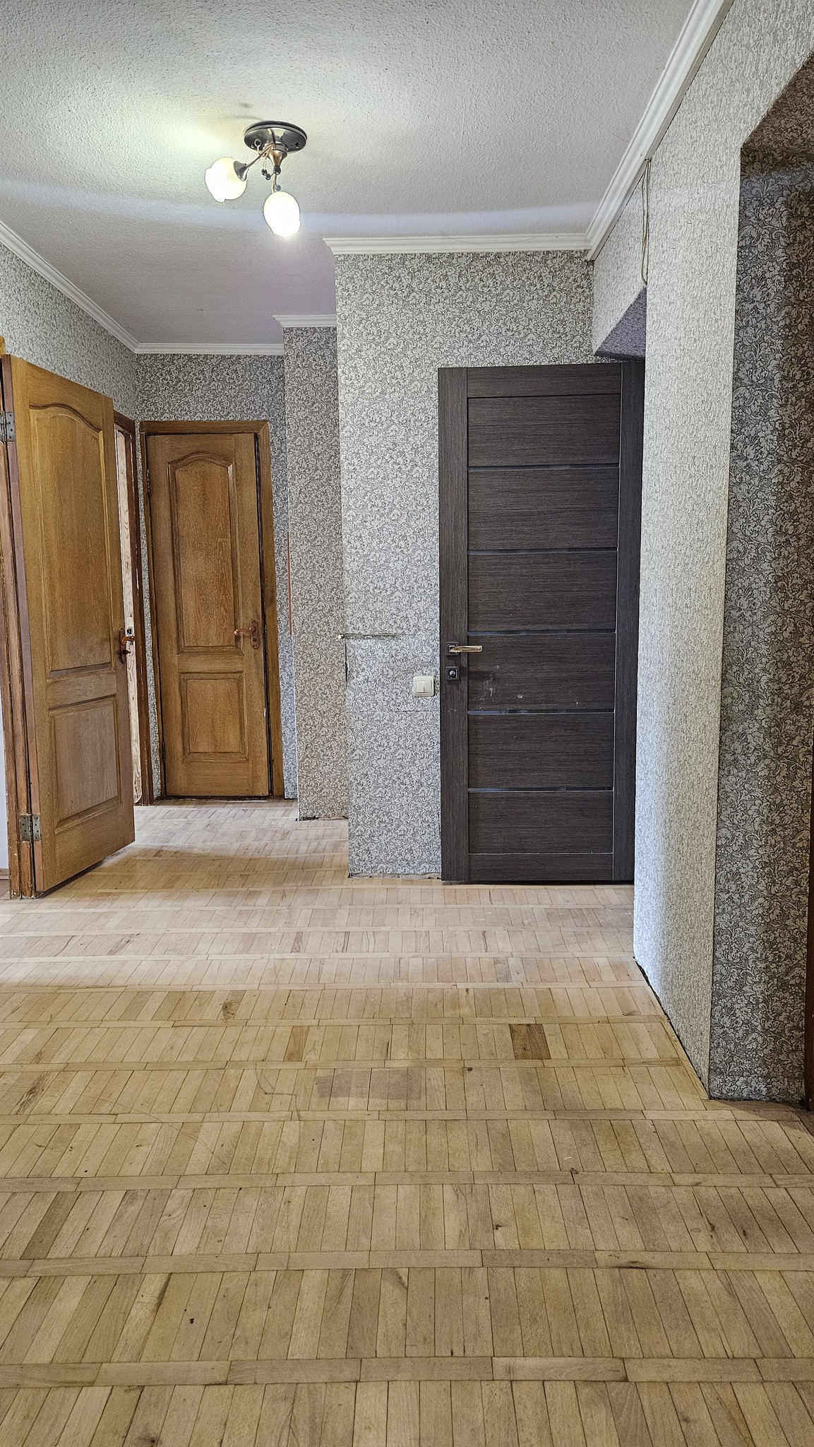 Продажа 4-комнатной квартиры 100 м², Печенежская ул., 16