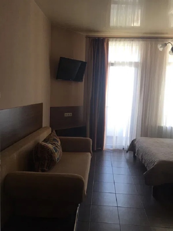 Продаж 3-кімнатної квартири 100 м², Генуэзская вул.