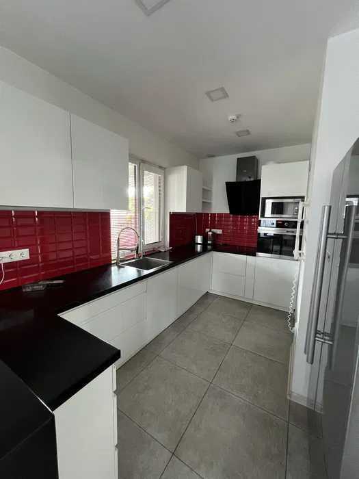 Продаж будинку 150 м², Стрілецька, 17