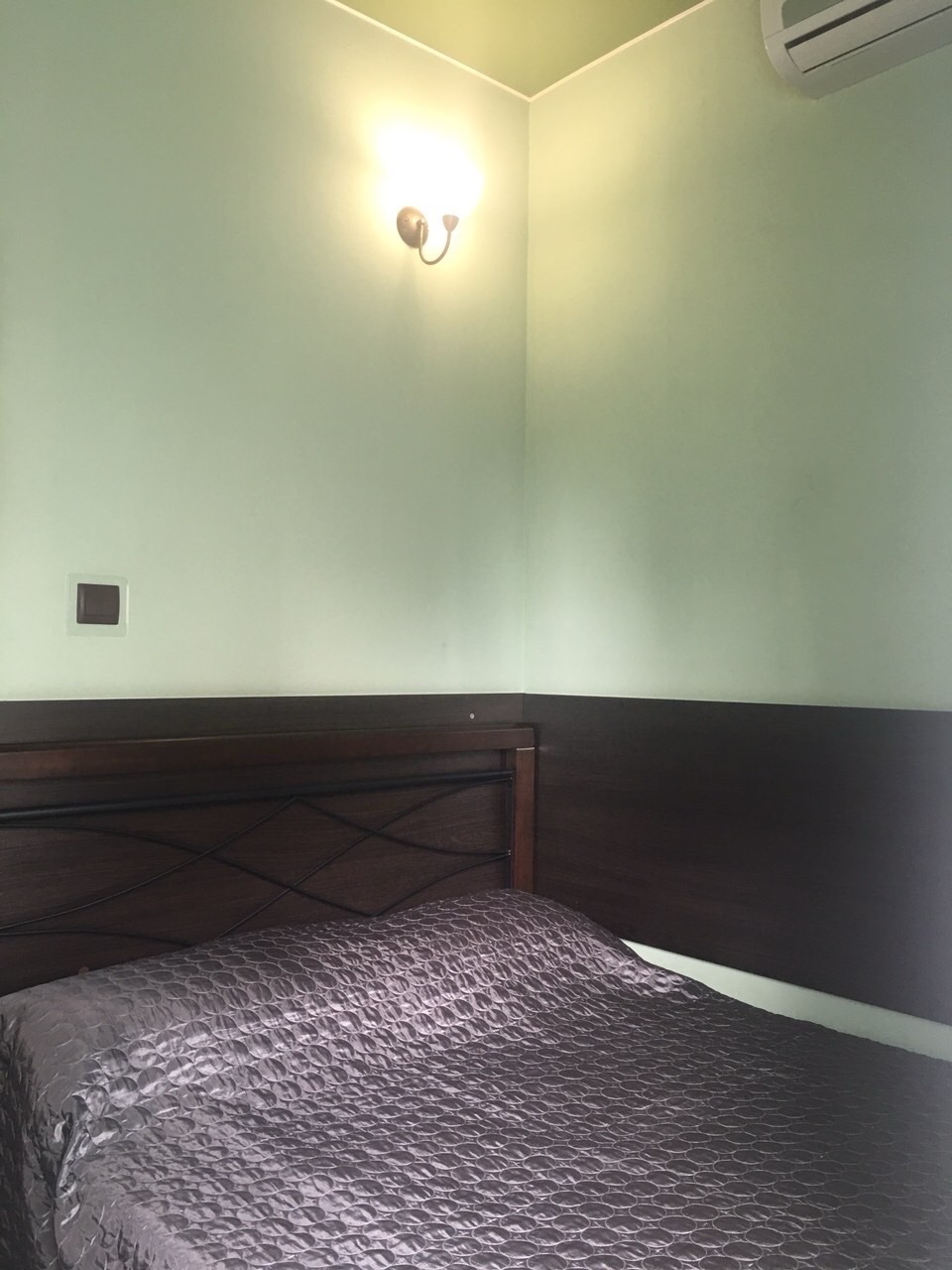 Продажа 5-комнатной квартиры 186 м², Генуэзская ул.