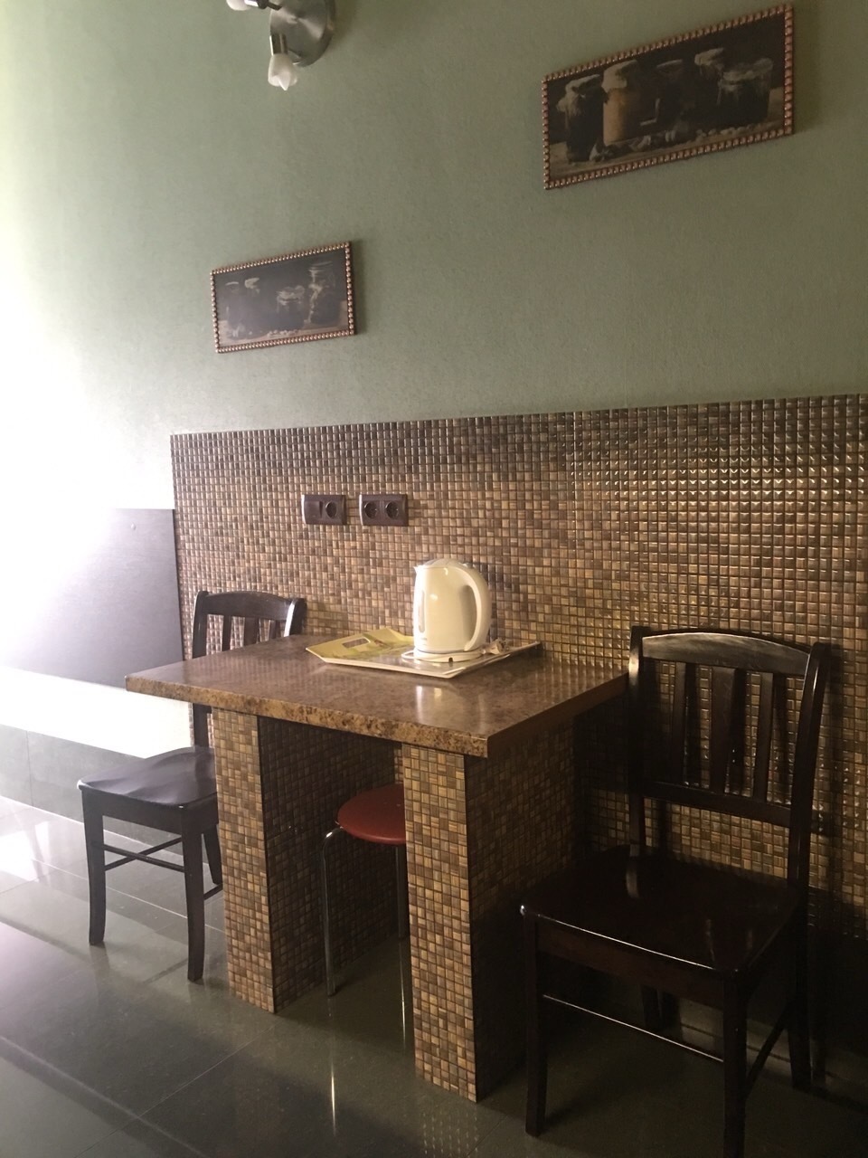 Продажа 5-комнатной квартиры 186 м², Генуэзская ул.