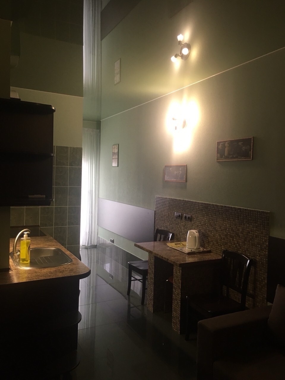 Продажа 5-комнатной квартиры 186 м², Генуэзская ул.