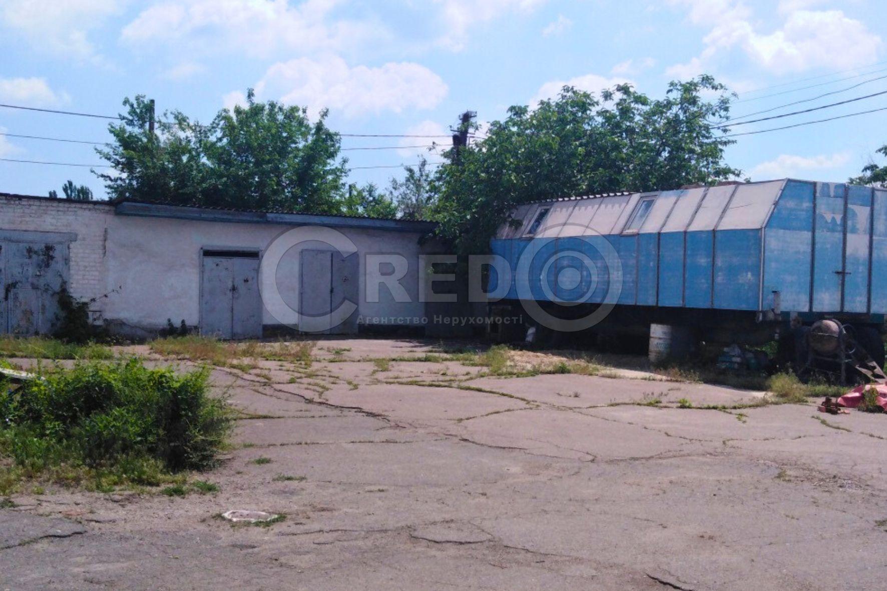 Продаж комерції 983.8 м², Кирило-Мефодіївська вул.