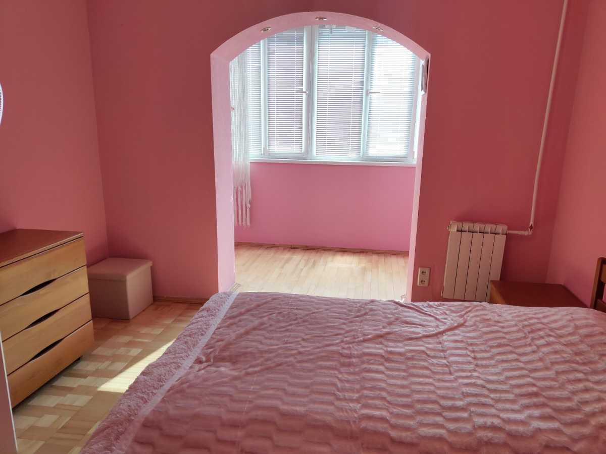 Оренда 2-кімнатної квартири 60 м², Якуба Коласа вул., 4Б