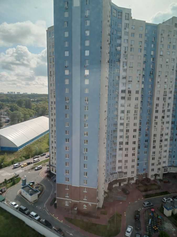 Аренда 1-комнатной квартиры 50 м², Академика Глушкова просп., 9Г