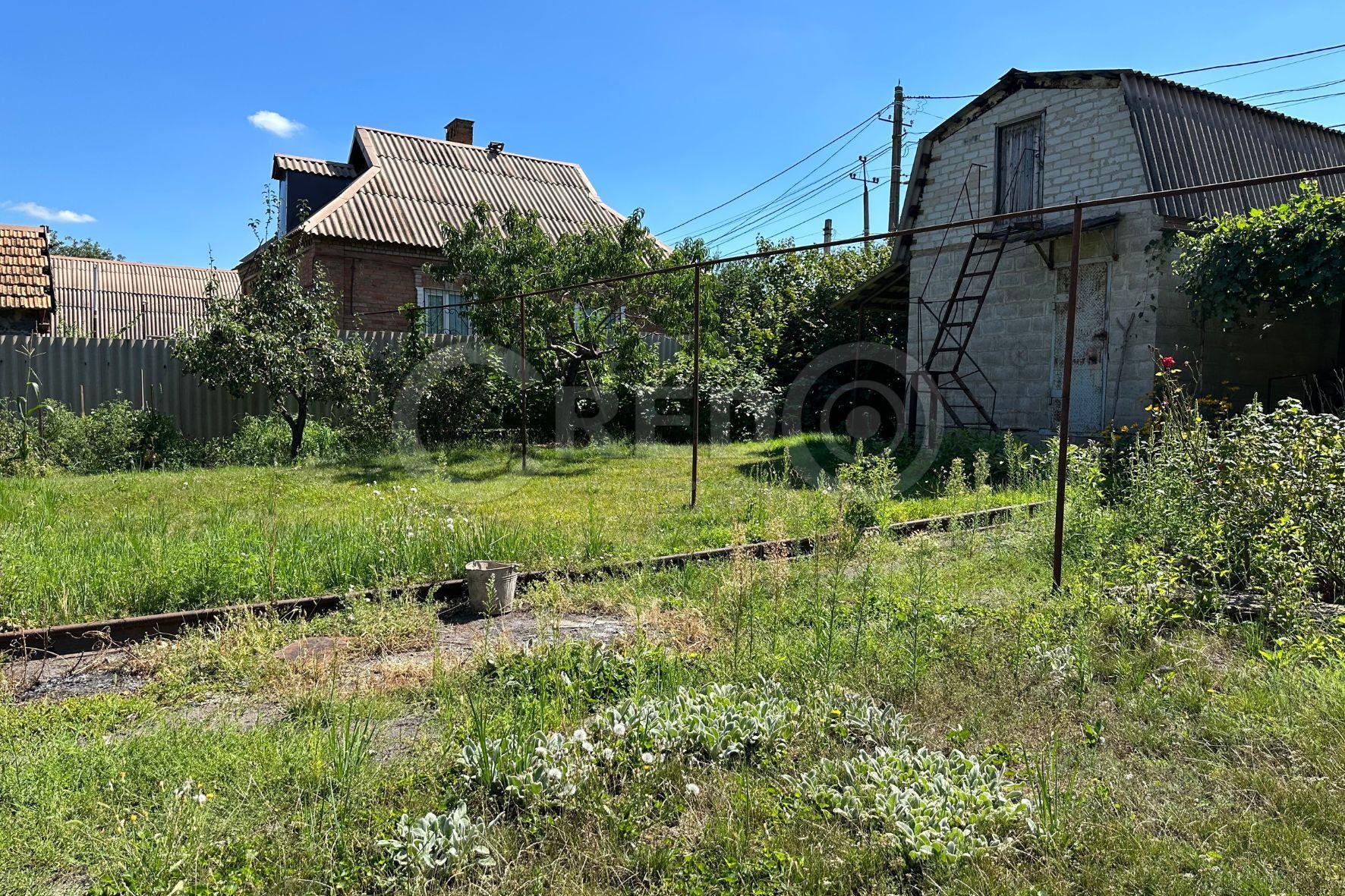 Продажа участка под индивидуальное жилое строительство 7.4 соток, Харцизская ул.