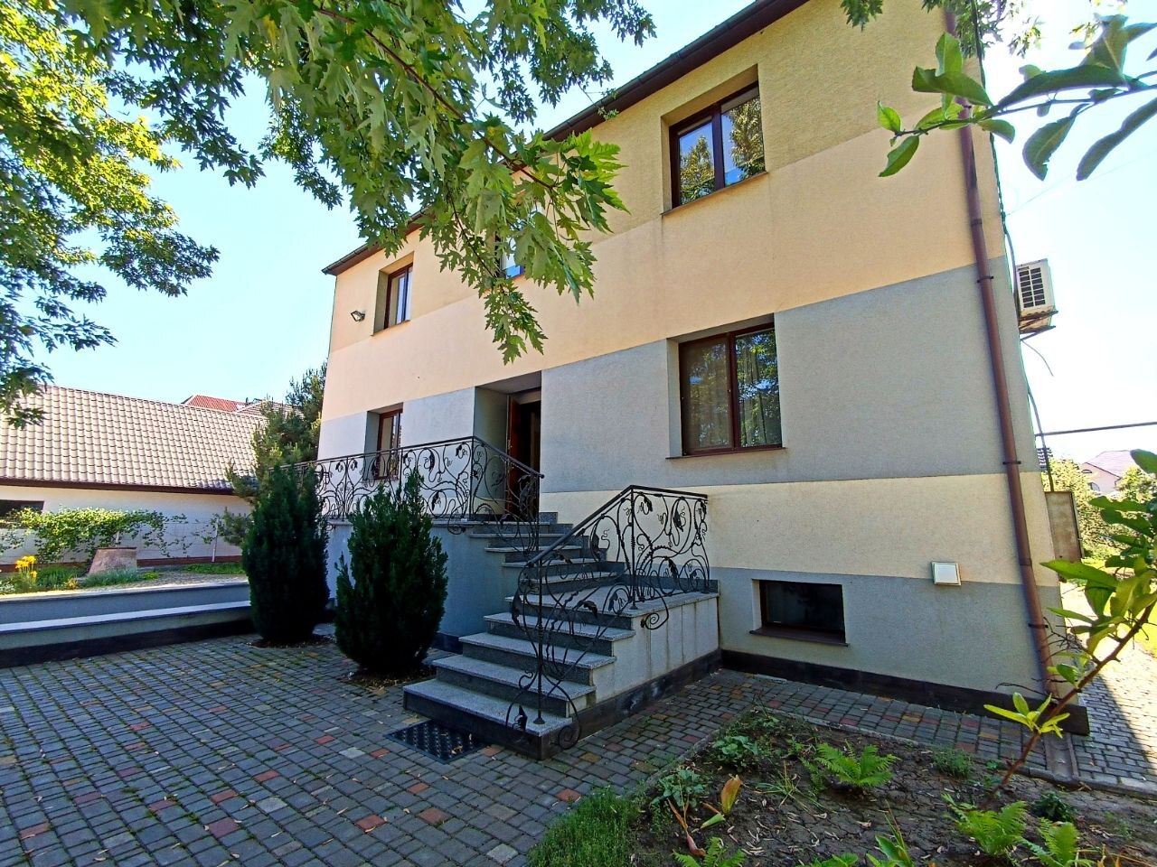 Аренда дома 300 м²