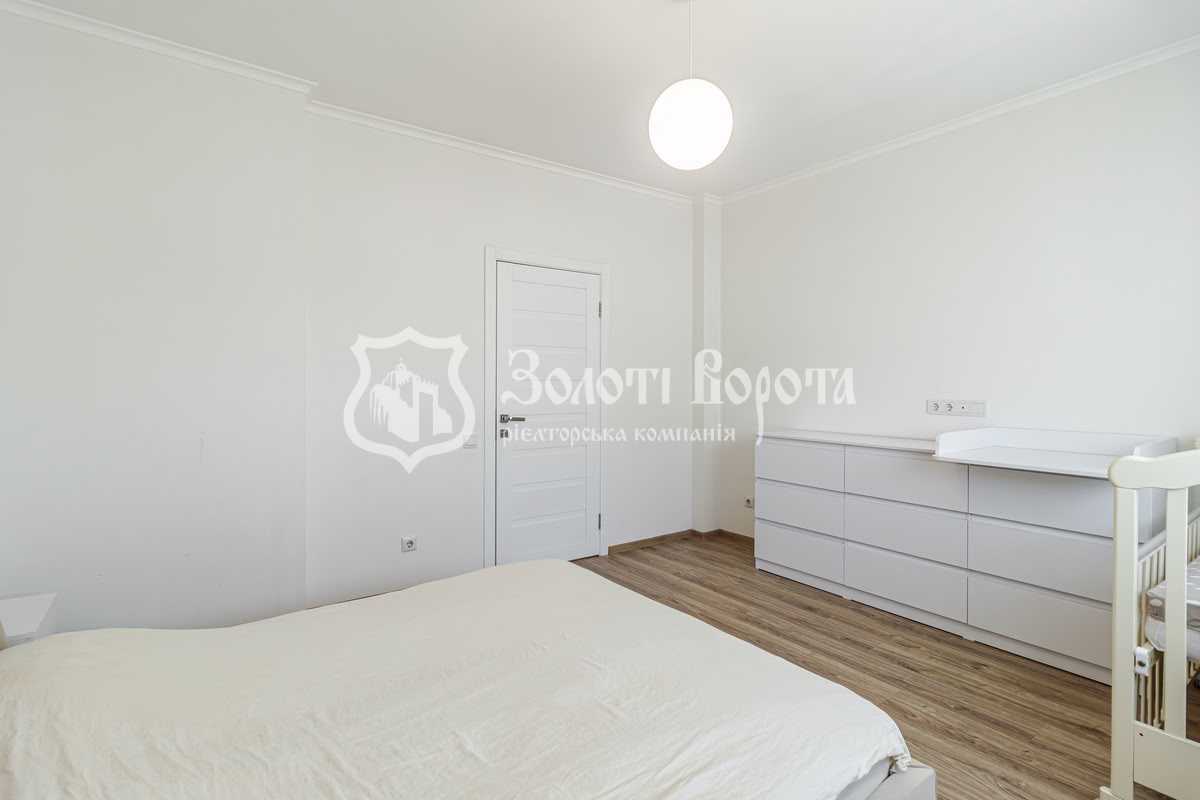 Продажа 3-комнатной квартиры 100 м², Елены Пчилки ул., 8