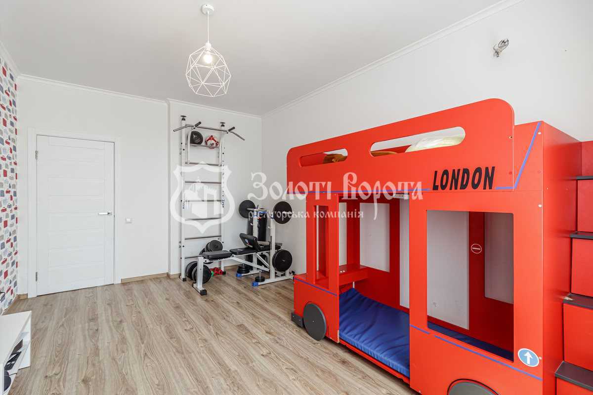 Продажа 3-комнатной квартиры 100 м², Елены Пчилки ул., 8