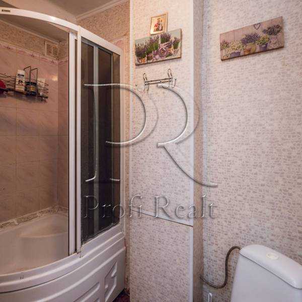 Продажа 2-комнатной квартиры 52 м², Каунасская ул., 4/1