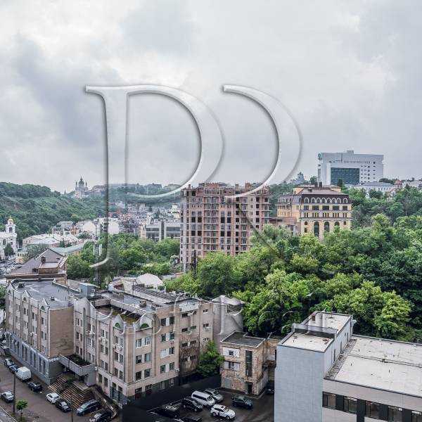Продажа 2-комнатной квартиры 86 м², Глубочицкая ул., 73