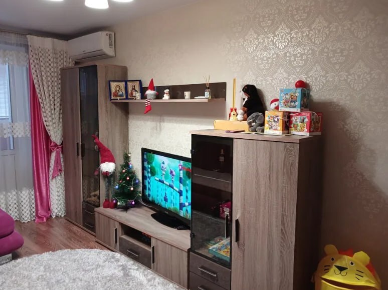 Продаж 1-кімнатної квартири 37 м², Новомістинська вул.