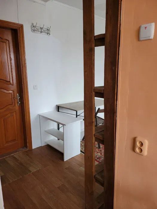 Продаж 1-кімнатної квартири 21 м², Перемоги вул.