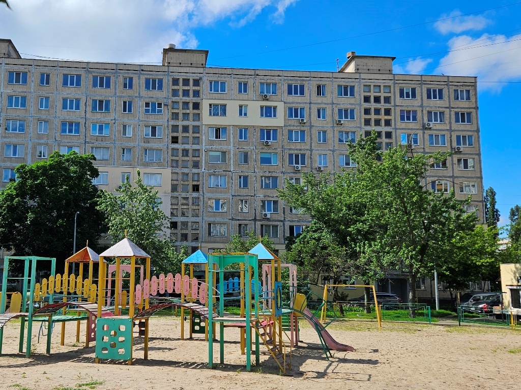 Продажа 3-комнатной квартиры 69 м², Маршала Тимошенко ул., 4А
