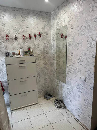 Продаж 1-кімнатної квартири 38.4 м², Новомістинська вул.