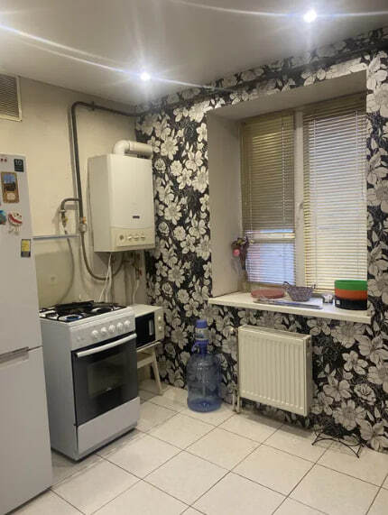 Продаж 1-кімнатної квартири 38.4 м², Новомістинська вул.